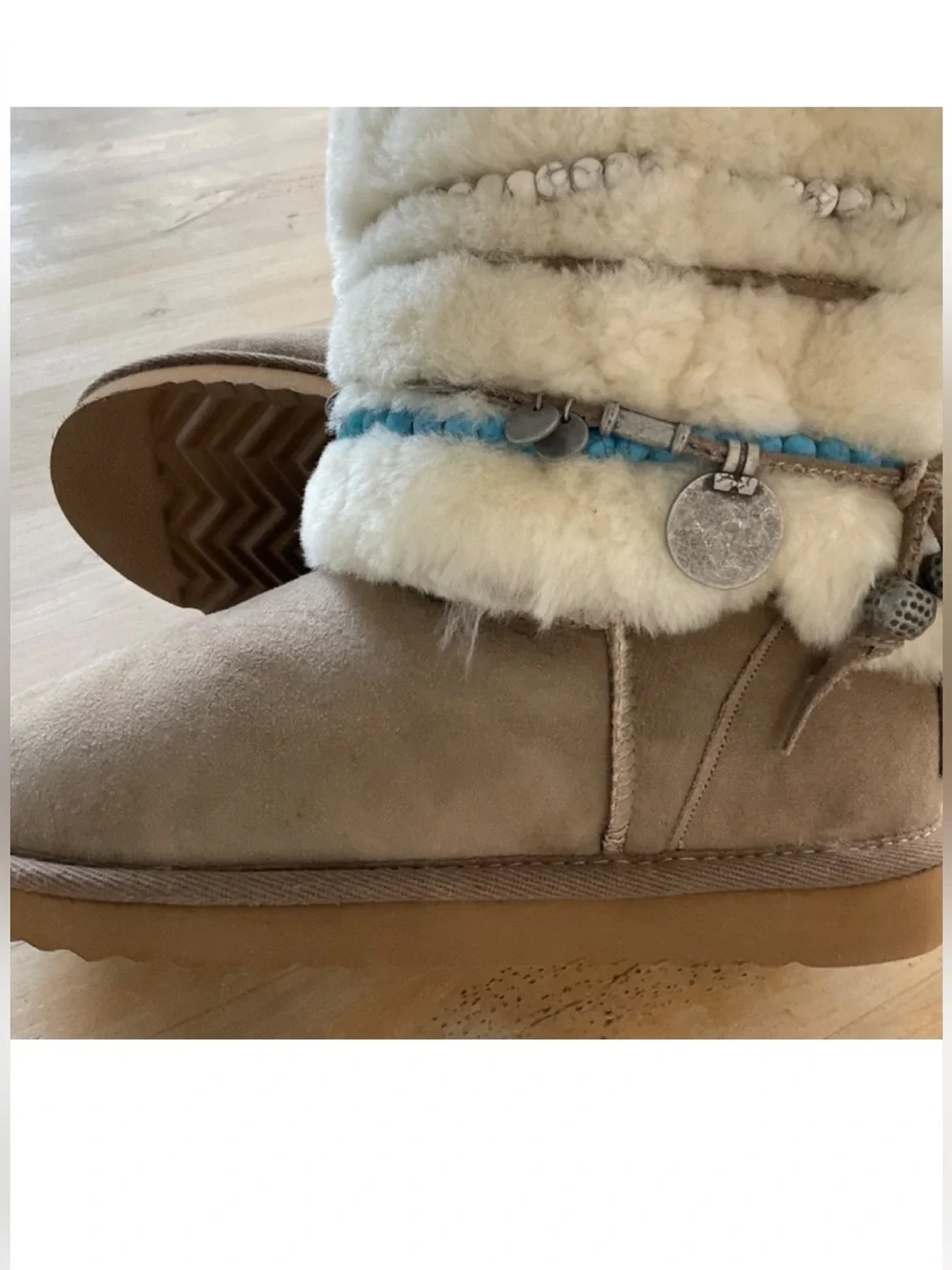 NEW RARE TYLIE MALIBU GYPSY TURQUOISE BEAD EMBELLISHED SHEARLING BOOT | 10